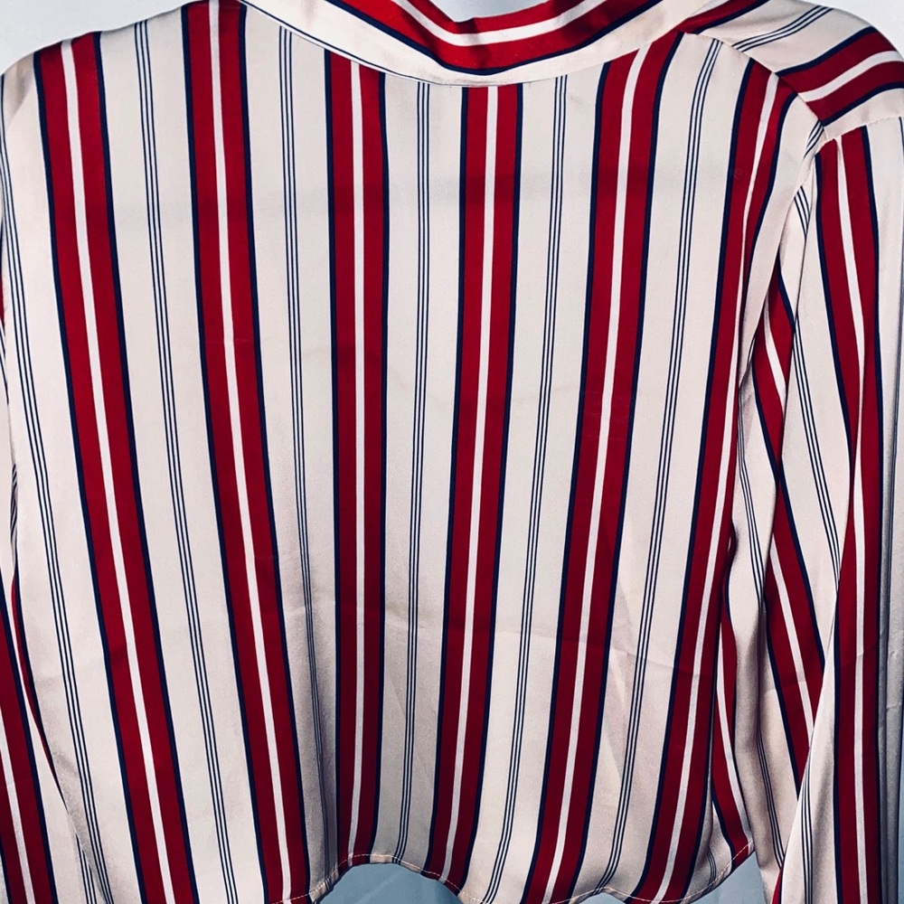 Cropped Collared Button Up Blouse